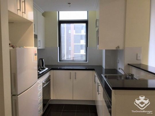 Two bedroom apartment in the best location - Photo 1