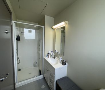 Apartment Living - Photo 4