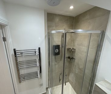 Studio Flat, Oxford Road, RG30 - Photo 5