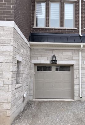 For Lease - 3210 Crystal Drive, Oakville, Ontario - Photo 1