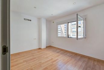 Almeria, Andalusia 04008