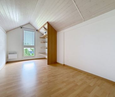 PREMIER LOYER OFFERT : À découvrir sans tarder ce duplex de 6,5 pièces - Photo 2