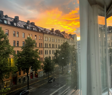 Birger Jarlsgatan, Stockholm - Photo 3