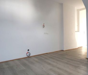 Helle 2-Zimmer-Wohnung im Zentrum - ruhige Innenhoflage! - Photo 3