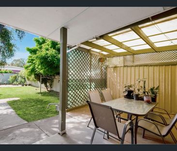 Cosy Family Home at Great Location!!! - Photo 3