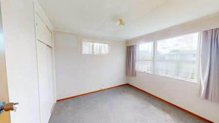 City Centre - 2 Bedrooms - Photo 5