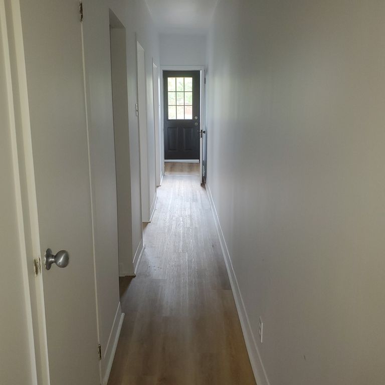 Logement Rénové 3 1/2 - Personne Seule - Photo 1