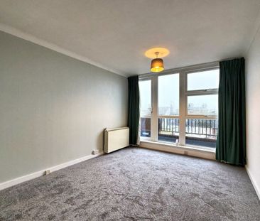 Guildbourne Centre - Photo 1