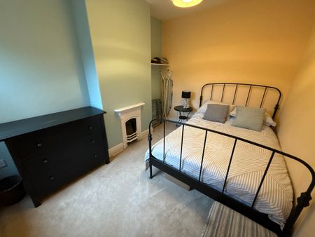 3 bedroom to let - Photo 2