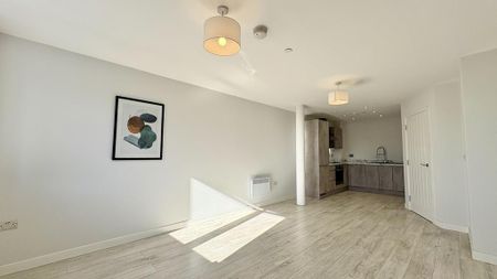 1 bedroom flat to rent - Photo 2