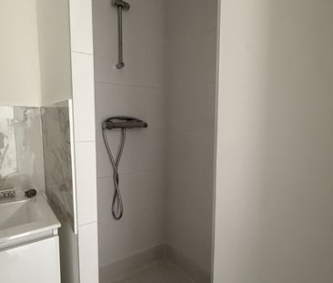 Location Appartement 1 pièce 24m² CHAMBERY 73000 - Photo 3