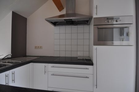 Studio met badkamer, keuken en terras. - Foto 4