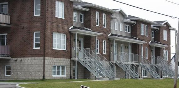 4½ 20308 Henri Bourassa à Charlesbourg (1e décembre) - Photo 2