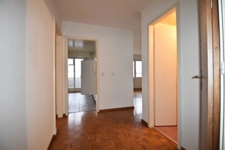 APPARTEMENT DE 2.5 PIÈCES - BAIL À DUREE DETERMINE AU 31.01.2027 - Photo 5