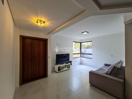 Casa com 3 quartos e 258m² para alugar em Carvoeira, Florianópolis. - Photo 2