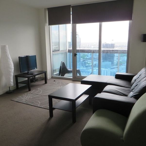 Be Impressed with This Dazzling 40th-Floor CBD Pad 2 Bedrooms | 1 Bathroom - Photo 1