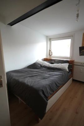 Direkt an der TU WG geeignete 4 Zimmer Wohnung - Photo 1