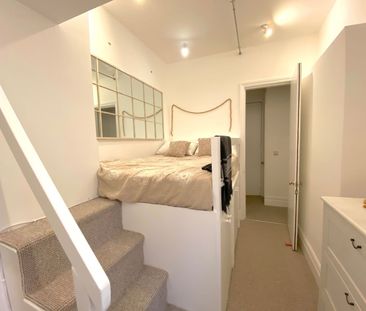 2 Bed Flat, Clapham Common South Side, SW4 - Photo 3