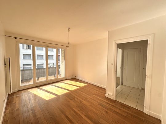 Location Appartement 2 pièces 50m² GRENOBLE 38100 - Photo 1