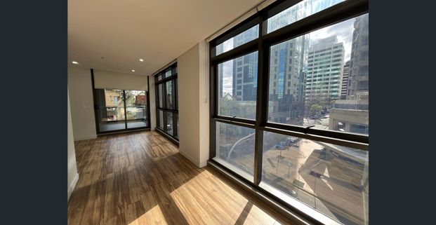 Freshly painted 2 bedroom apartment under the Affordable Housing Scheme - Photo 1