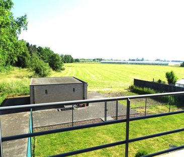 Groot en lichtrijk appartement met 2 slaapkamers, 2 terrassen, ruim... - Photo 2