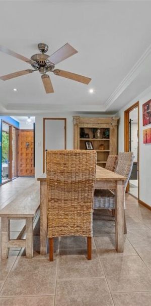 Charming and Spacious House for Rent in Beautiful Greenbank Community! - Photo 1