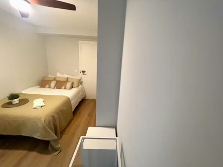 Carrer del Bisbe Jaime Pérez, Valencia, Valencian Community 46006 - Photo 4