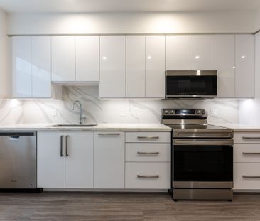 For Lease - 475 Queen Street Unit# 201, Toronto, Ontario - Photo 5