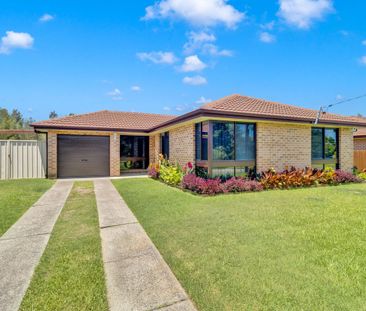 13 Finch Place, Bateau Bay, NSW 2261 - Photo 4