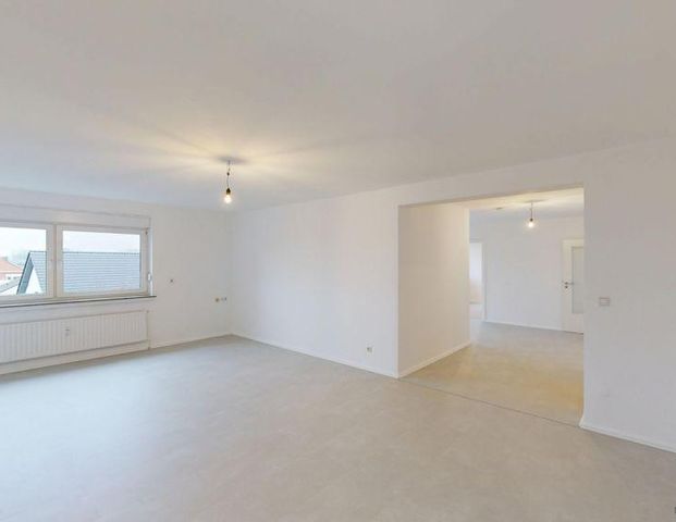 Frisch renovierte 3-Zimmer-Wohnung mit neuer Einbauküche und Balkon in Hamm-Wiescherhöfen - Photo 1