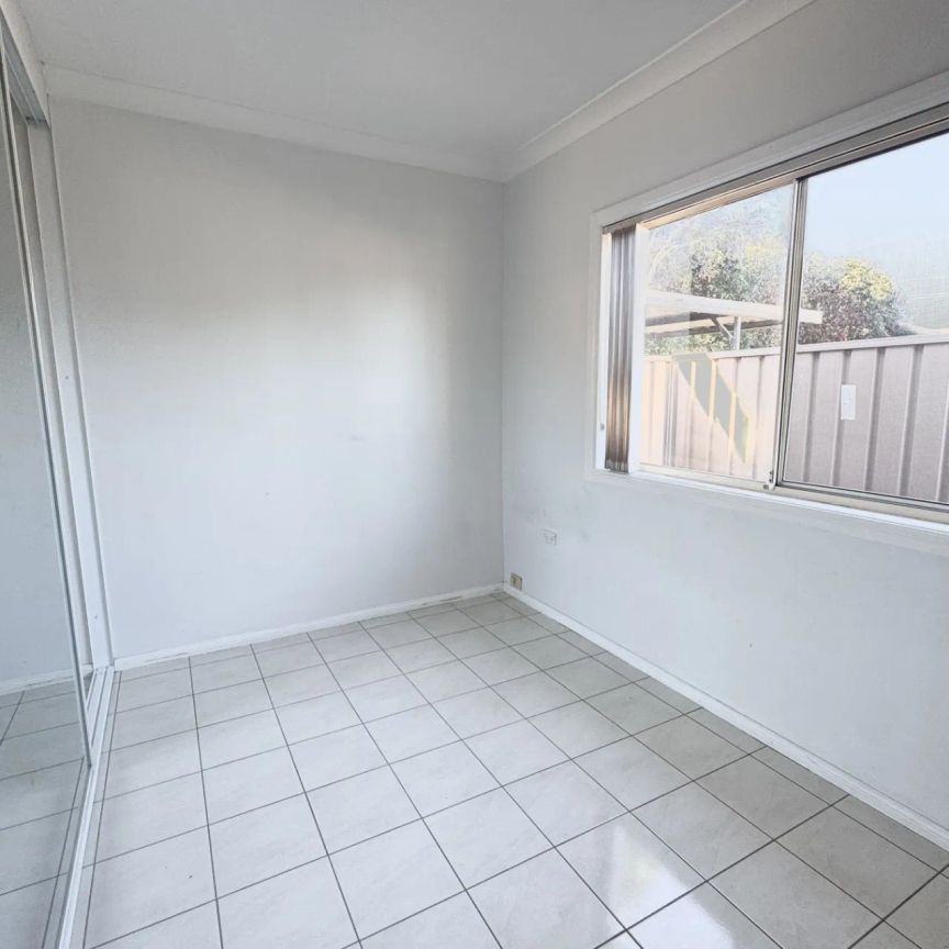 2 Bedroom Townhouse In Prime Location - Photo 1