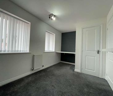 Lydney Court, Throckley, Newcastle Upon Tyne, NE15 - Photo 3