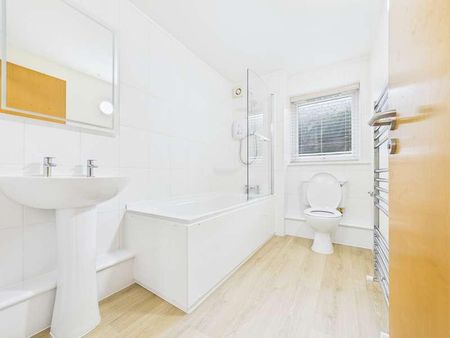 Bellgarth Square, Carlisle, CA2 - Photo 5