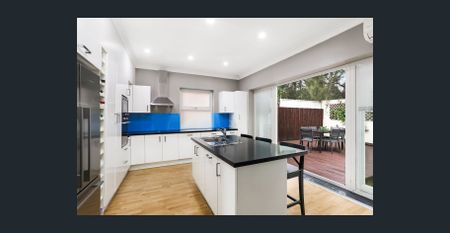 18 Vernon Avenue, Eastlakes, NSW 2018 - Photo 4