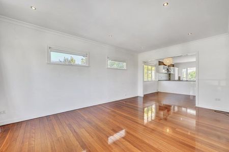 38 Wongabel Street, Kenmore QLD 4069 - House For Rent - $780 | Domain - Photo 4