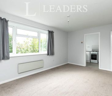 1 bedroom flat to rent - Photo 2