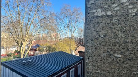 Appartement a louer Pantin - Loyer €1 050/mois charges comprises ** - Photo 4