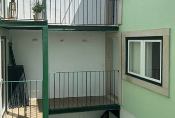 Spacious two-bedroom apartment to rent with outdoor area in Rua do Benformoso, Lisbon