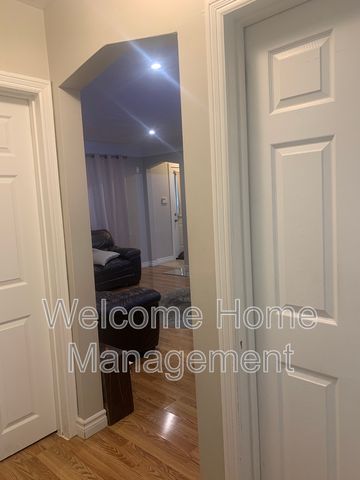 $2,195 / 3 br / 1 ba / Home Sweet Home in a Perfect Location - Photo 2