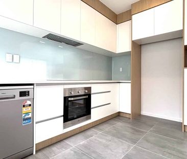 2 Brand New 3 Bedroom Townhouses in Mt Wellington - Photo 4