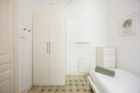 Carrer de Mallorca, Barcelona, Catalonia 08037 - Photo 2