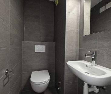 Libre de suite ! Appartement de 4.0 pièces rénové ! 1 mois de loyer... - Photo 6