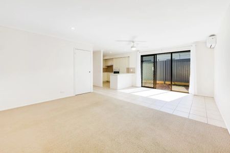 Pet Friendly Duplex!! - Photo 5