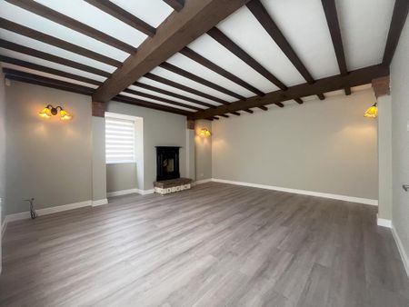 4 bedroom detached house to rent - Photo 2