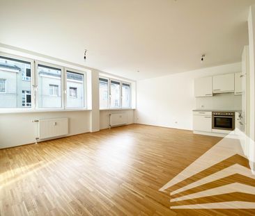 Großzügige 2 Zimmerwohnung mit Küche in der Innenstadt - Nähe Lands... - Photo 1