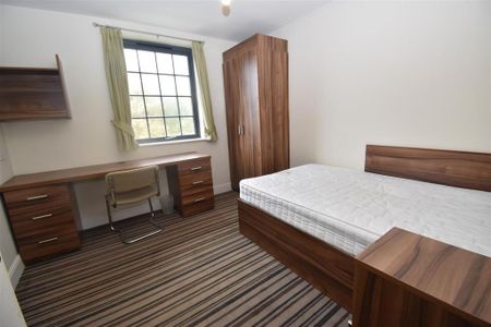 5 bedroom apartment to rent - Photo 5