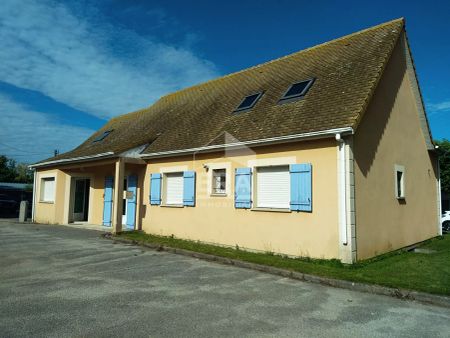 Local professionnel - Dieppe 6 pièce(s) 168.85m² - Photo 4