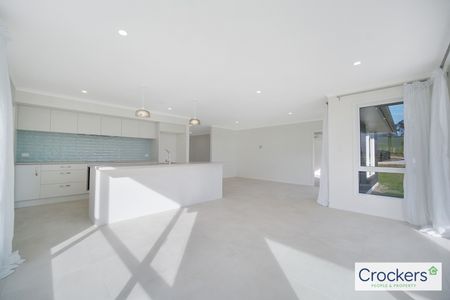 Brand New Lifestyle Home in Helensville - Photo 2