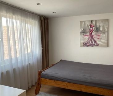 Room in a Shared House, Horton Avenue, NW2 - Photo 5