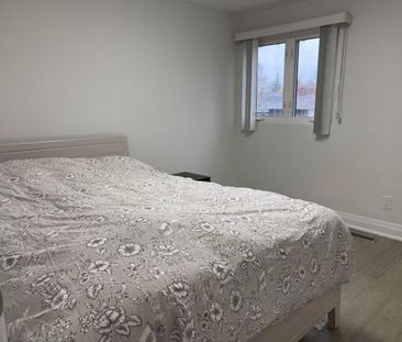For Lease - 59 Marblemount Crescent, Toronto, Ontario - Photo 4